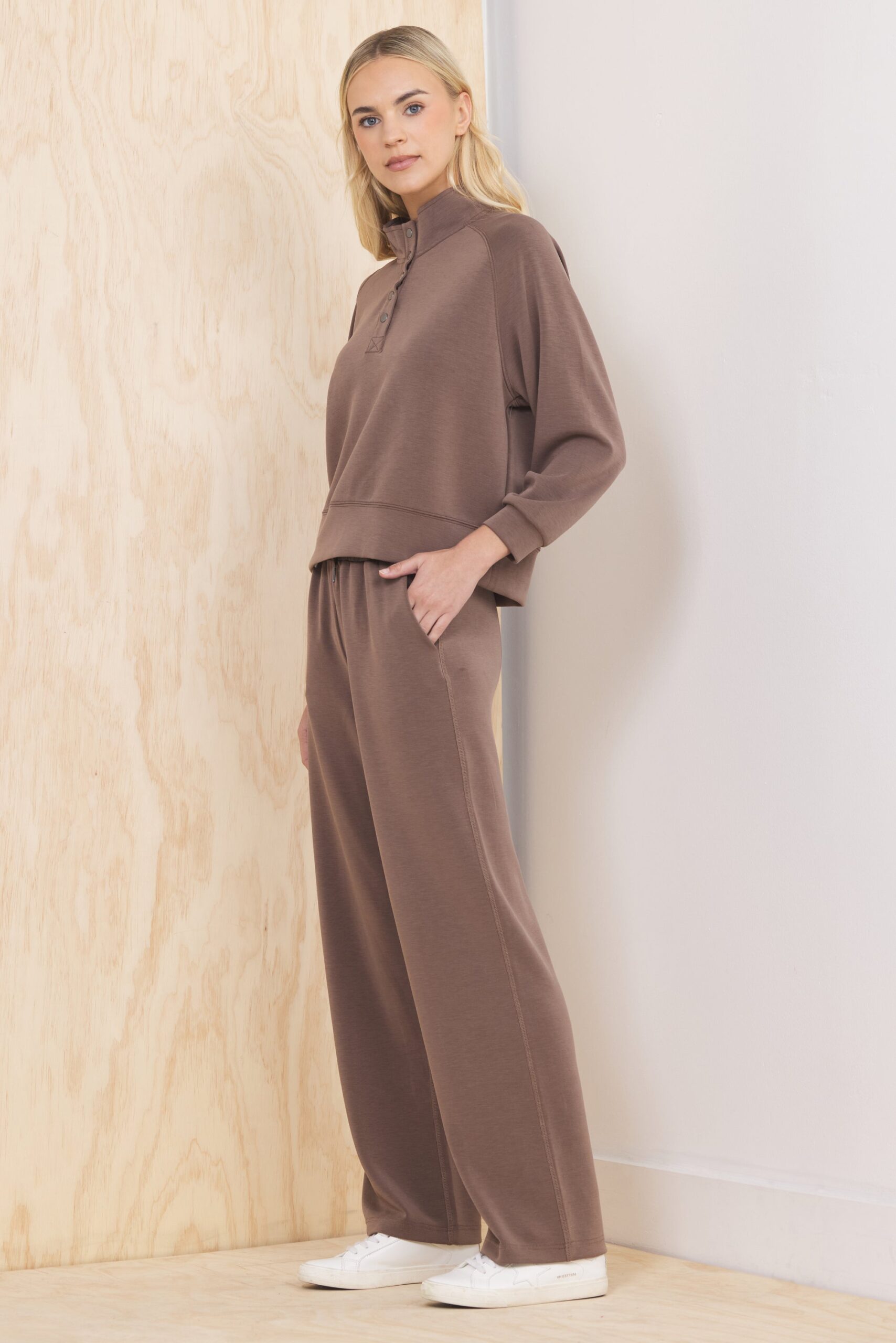 Luxe Cloud 2-Piece Set in Java - Image 4